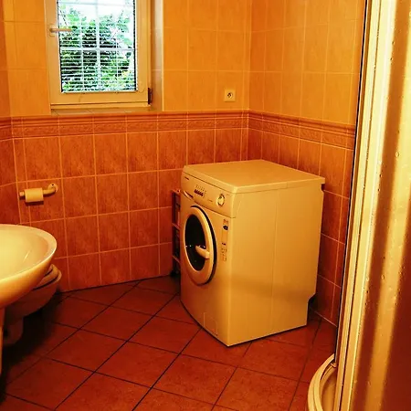 بيت للعطل Comfortable Detached House With Large Garden *